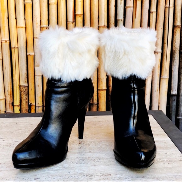 Accessorize Accessories - BRAND NEW Pure White Faux Fur Boot Cuff  Topper Knit Leg Warmer OS